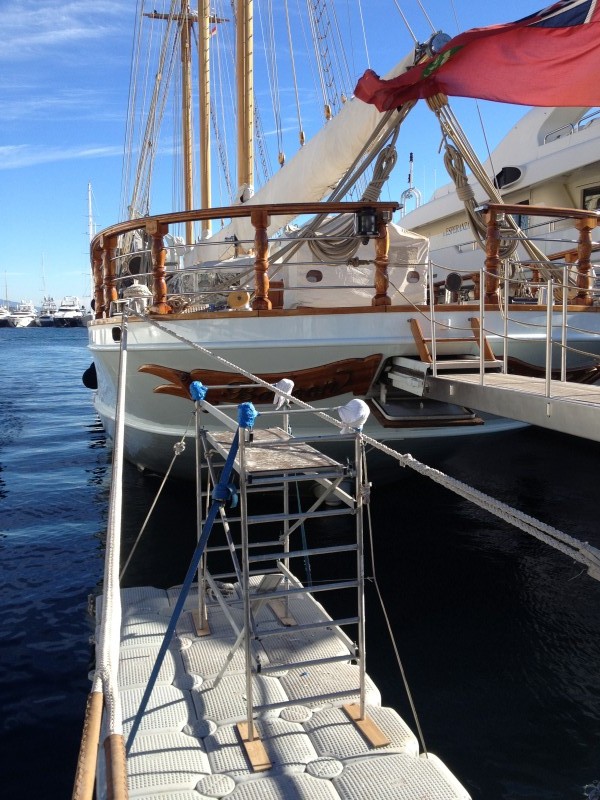 Ponton flottant Ponton flottant