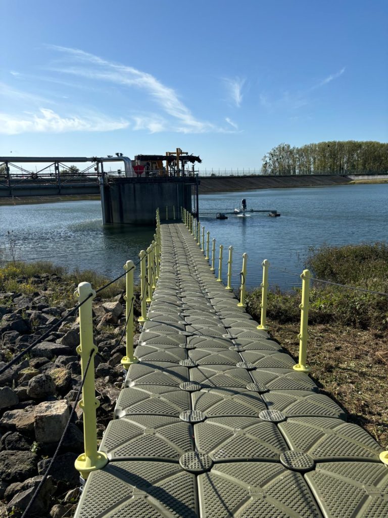 PONTON FLOTTANT CUBISYSTEM