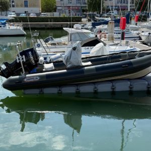 FLOATING BOAT LIFT