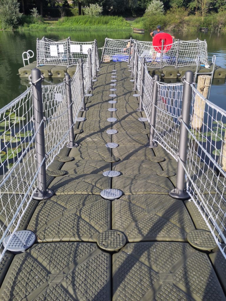 PONTON FLOTTANT CUBISYSTEM